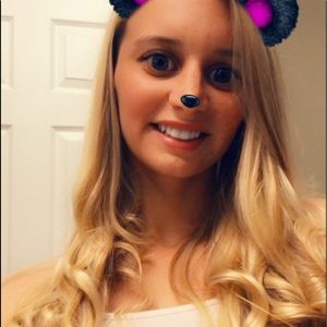 Meet your Posher, Kaitlyn